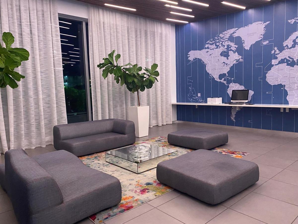 Studio In Hallandale 2 Beds ハランデール・ビーチ エクステリア 写真