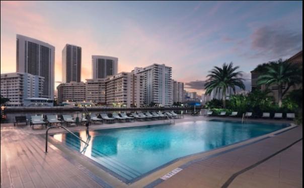 Studio In Hallandale 2 Beds ハランデール・ビーチ エクステリア 写真